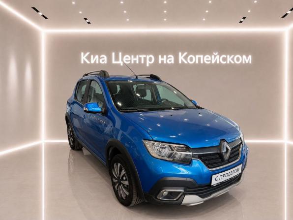Renault Sandero II Рестайлинг с пробегом 2018 года, цена 1 195 000 рублей, 51800 км, хэтчбек, Автокод Объявления