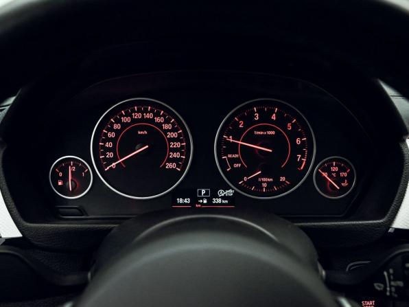 BMW 3 серии VI (F3x) Рестайлинг с пробегом 2018 года, цена 2 790 000 рублей, 103568 км, седан, Автокод Объявления