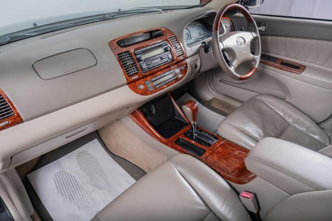 Toyota Camry V (XV30) Рестайлинг с пробегом 2004 года, цена 949 000 рублей, 231000 км, седан, Автокод Объявления
