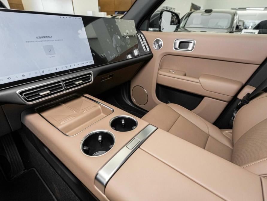 Li Auto (Lixiang) L7 I Рестайлинг Москва  - изображение 12