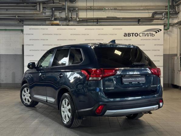 Mitsubishi Outlander III Рестайлинг 2 с пробегом 2018 года, цена 1 599 000 рублей, 162000 км, внедорожник, Автокод Объявления