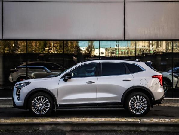 Haval Jolion I Рестайлинг с пробегом 2024 года, цена 2 139 777 рублей, 17000 км, внедорожник, Автокод Объявления