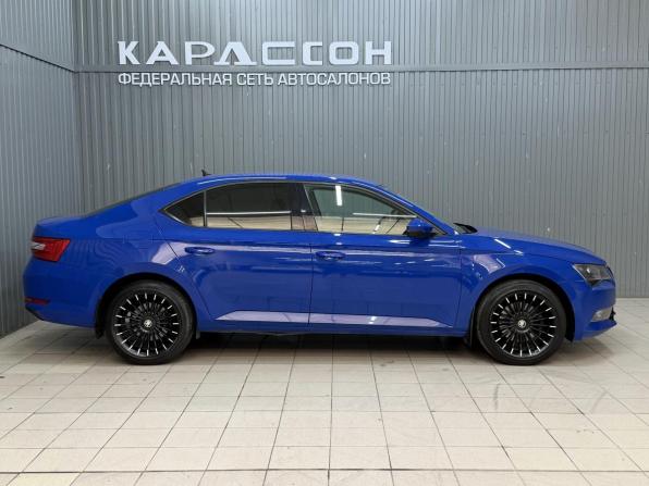 Skoda Superb III с пробегом 2018 года, цена 1 788 000 рублей, 204559 км, лифтбек, Автокод Объявления