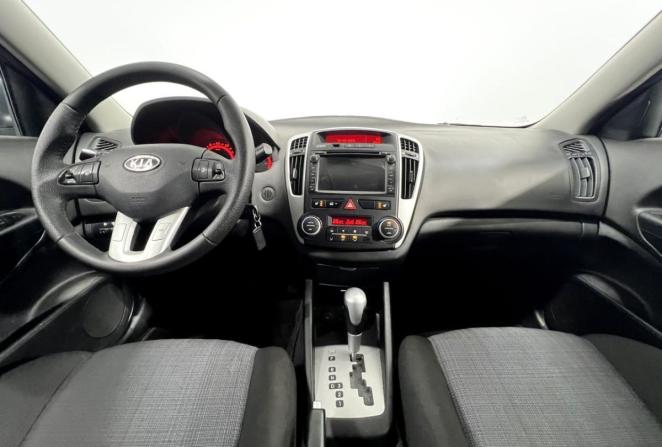 Kia Ceed I Рестайлинг с пробегом 2011 года, цена 890 000 рублей, 249000 км, хэтчбек, Автокод Объявления