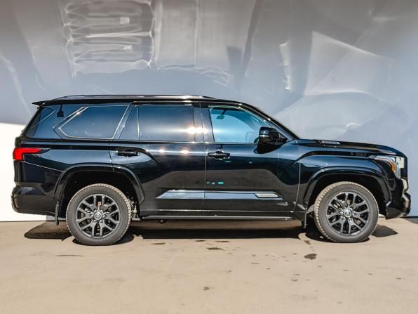 Toyota Sequoia III с пробегом 2023 года, цена 12 005 000 рублей, 34850 км, внедорожник, Автокод Объявления