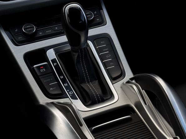 Geely Atlas I с пробегом 2021 года, цена 1 519 000 рублей, 59000 км, внедорожник, Автокод Объявления