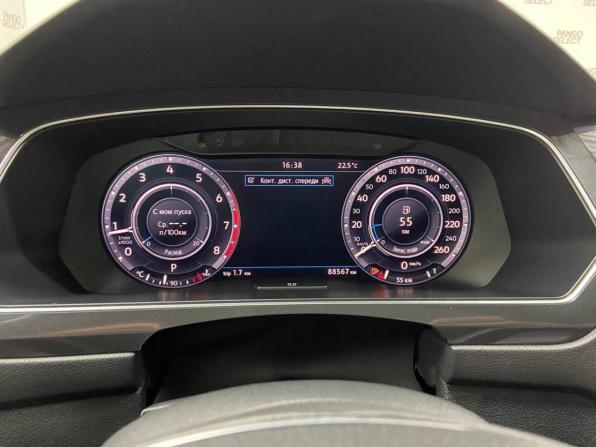 Volkswagen Tiguan II с пробегом 2016 года, цена 2 450 000 рублей, 88461 км, внедорожник, Автокод Объявления