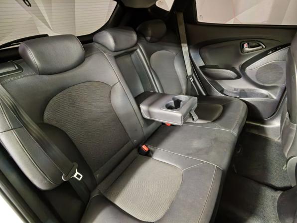 Hyundai ix35 I Рестайлинг с пробегом 2014 года, цена 1 200 000 рублей, 180585 км, внедорожник, Автокод Объявления