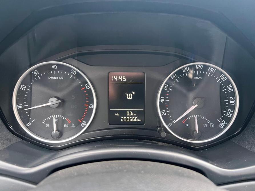 Skoda Octavia II (A5) Рестайлинг Стерлитамак  - изображение 17