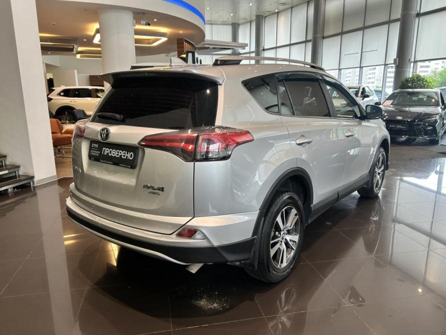 Toyota RAV4 IV (XA40) Рестайлинг Казань  - изображение 6