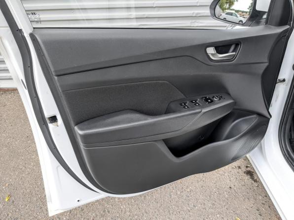 Hyundai Solaris II Рестайлинг с пробегом 2022 года, цена 1 535 000 рублей, 106067 км, седан, Автокод Объявления