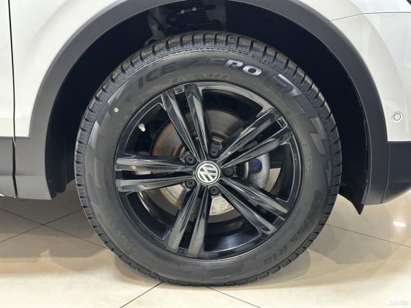 Volkswagen Tiguan II с пробегом 2020 года, цена 2 695 000 рублей, 104045 км, внедорожник, Автокод Объявления