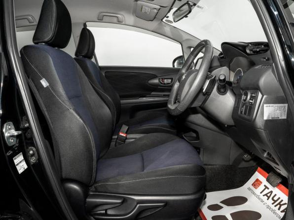 Toyota Wish II Рестайлинг с пробегом 2013 года, цена 1 399 500 рублей, 117341 км, минивэн, Автокод Объявления