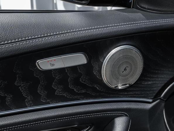 Mercedes-Benz E-Класс V (W213 S213 C238) Рестайлинг с пробегом 2021 года, цена 5 100 000 рублей, 37017 км, седан, Автокод Объявления