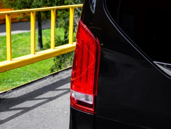 Mercedes-Benz V-Класс III (W447) Рестайлинг с пробегом 2021 года, цена 4 650 000 рублей, 65164 км, минивэн, Автокод Объявления