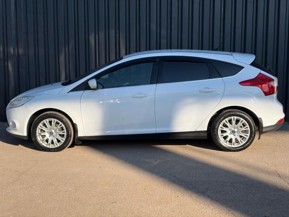 Ford Focus III с пробегом 2013 года, цена 699 000 рублей, 136036 км, хэтчбек, Автокод Объявления