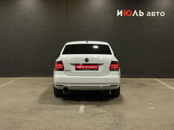 Volkswagen Polo V Рестайлинг с пробегом 2016 года, цена 1 140 000 рублей, 120635 км, седан, Автокод Объявления