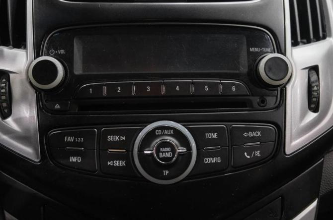 Chevrolet Cruze I Рестайлинг с пробегом 2014 года, цена 749 000 рублей, 250000 км, хэтчбек, Автокод Объявления