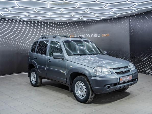 Chevrolet Niva I Рестайлинг с пробегом 2017 года, цена 637 000 рублей, 178110 км, внедорожник, Автокод Объявления