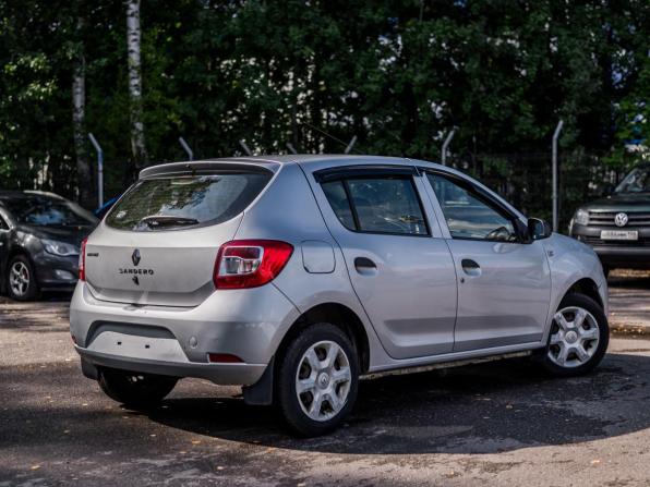 Renault Sandero II с пробегом 2014 года, цена 612 000 рублей, 138390 км, хэтчбек, Автокод Объявления
