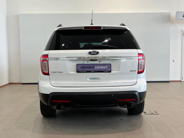 Ford Explorer V с пробегом 2014 года, цена 2 150 000 рублей, 220000 км, внедорожник, Автокод Объявления