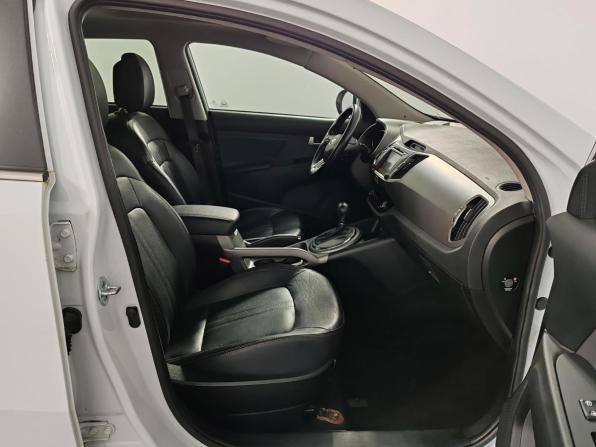 Kia Sportage III Рестайлинг с пробегом 2014 года, цена 1 699 000 рублей, 66783 км, внедорожник, Автокод Объявления