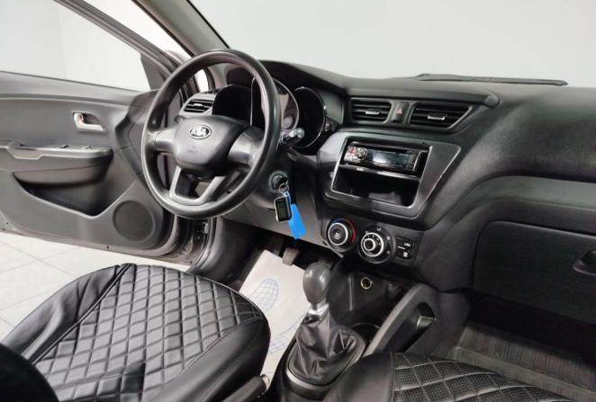 Kia Rio III с пробегом 2012 года, цена 670 000 рублей, 133282 км, хэтчбек, Автокод Объявления