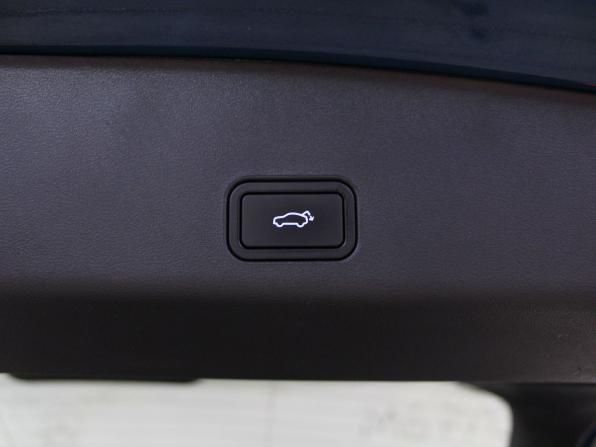 Geely Monjaro I с пробегом 2023 года, цена 3 075 000 рублей, 54000 км, внедорожник, Автокод Объявления