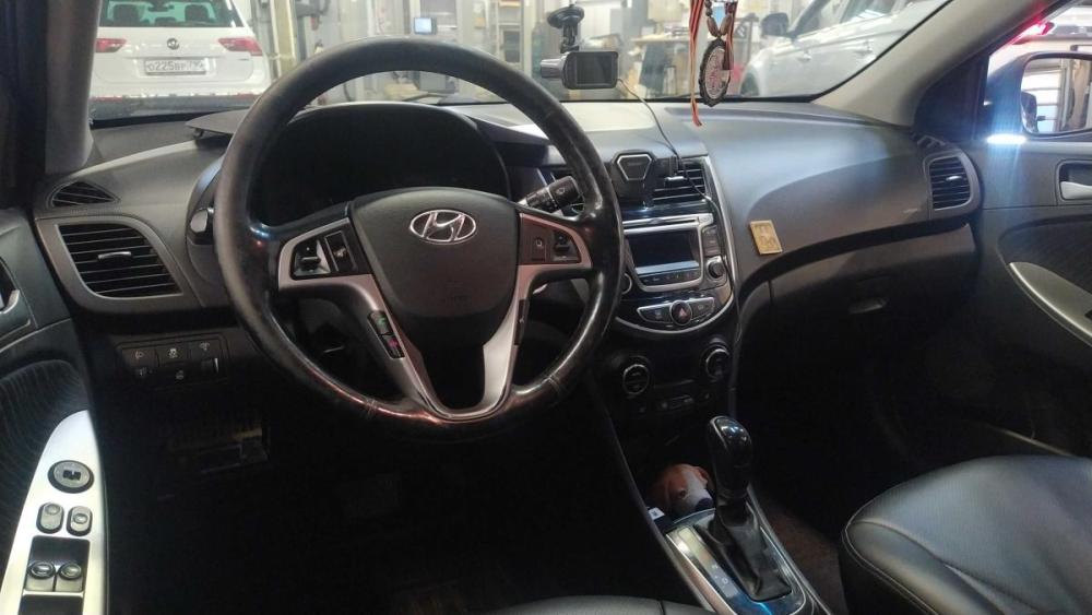 Hyundai Solaris I Рестайлинг Санкт-Петербург  - изображение 5