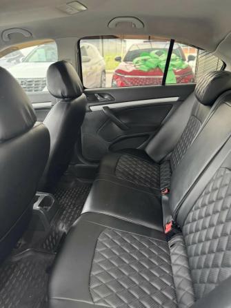 Skoda Octavia II (A5) Рестайлинг с пробегом 2011 года, цена 699 000 рублей, 238000 км, лифтбек, Автокод Объявления