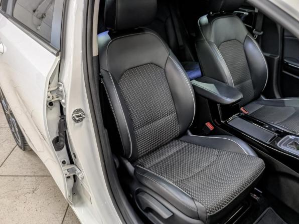 Kia Ceed III с пробегом 2018 года, цена 1 470 000 рублей, 143600 км, хэтчбек, Автокод Объявления