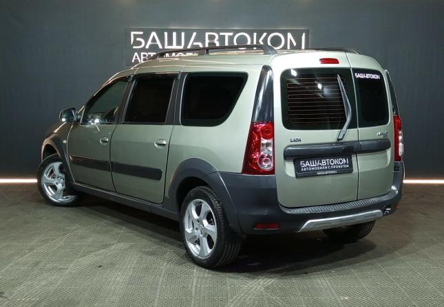 Lada (ВАЗ) Largus I с пробегом 2015 года, цена 760 000 рублей, 192253 км, универсал, Автокод Объявления