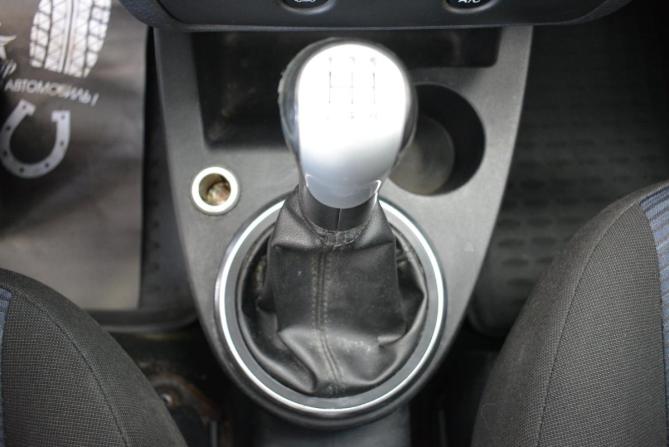 Ford Fusion I Рестайлинг с пробегом 2007 года, цена 379 000 рублей, 211000 км, хэтчбек, Автокод Объявления