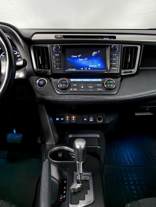 Toyota RAV4 IV (XA40) Рестайлинг Москва  - изображение 12