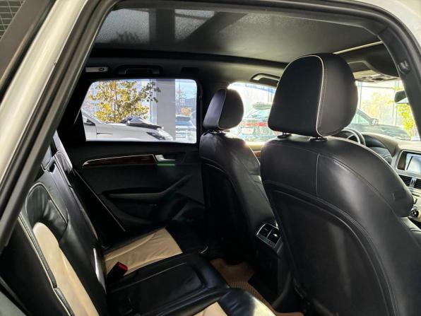 Audi Q5 I (8R) с пробегом 2009 года, цена 835 000 рублей, 380000 км, внедорожник, Автокод Объявления