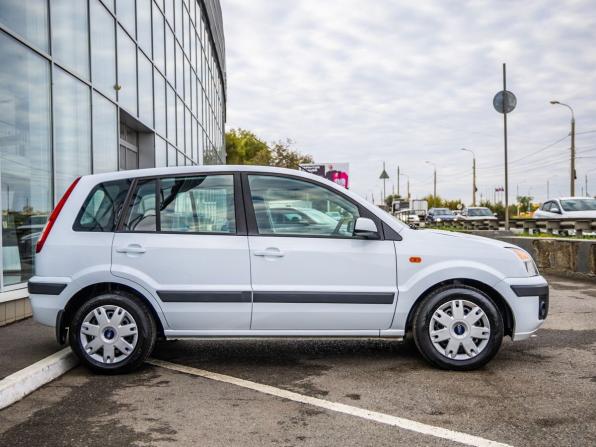Ford Fusion I Рестайлинг с пробегом 2008 года, цена 698 000 рублей, 122867 км, хэтчбек, Автокод Объявления