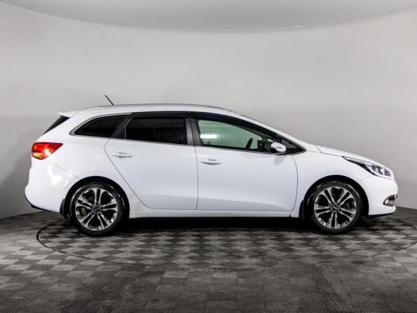 Kia Ceed II с пробегом 2013 года, цена 999 000 рублей, 215162 км, универсал, Автокод Объявления