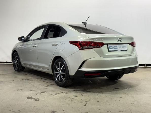 Hyundai Solaris II Рестайлинг с пробегом 2020 года, цена 1 399 000 рублей, 108569 км, седан, Автокод Объявления