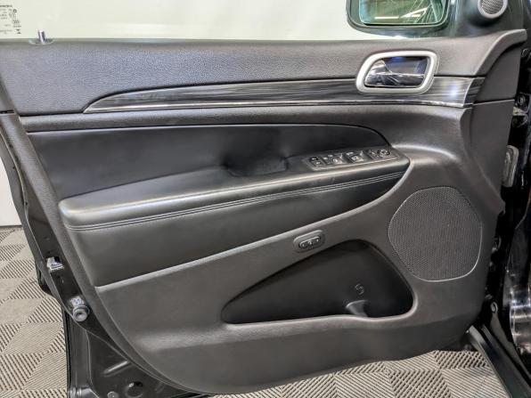 Jeep Grand Cherokee IV (WK2) Рестайлинг с пробегом 2021 года, цена 4 999 000 рублей, 87262 км, внедорожник, Автокод Объявления