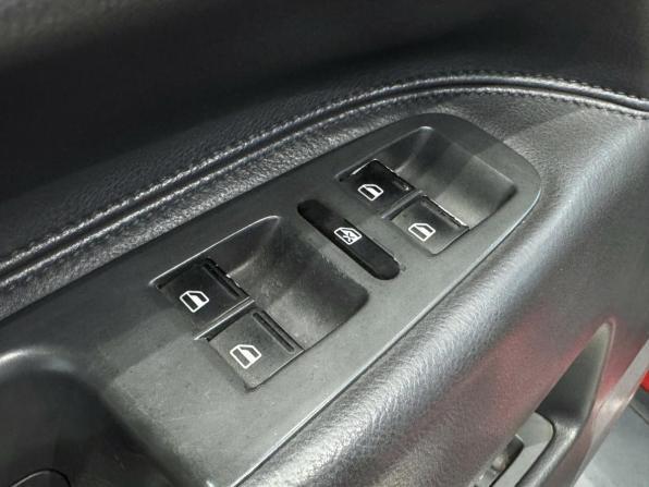 Volkswagen Touareg I с пробегом 2003 года, цена 880 000 рублей, 296130 км, внедорожник, Автокод Объявления