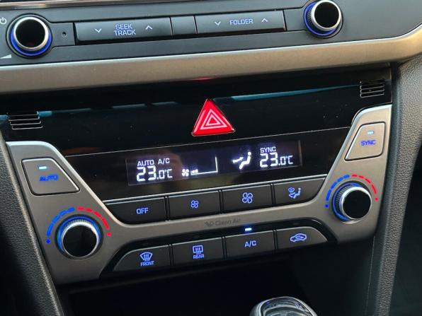 Hyundai Elantra VI (AD) с пробегом 2017 года, цена 1 500 000 рублей, 152282 км, седан, Автокод Объявления