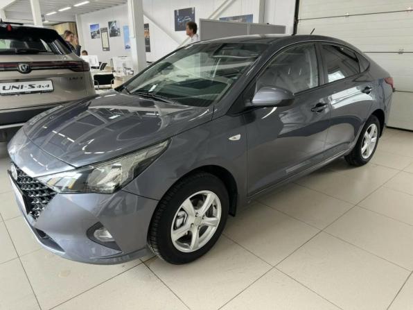 Hyundai Solaris II Рестайлинг с пробегом 2021 года, цена 1 438 000 рублей, 105000 км, седан, Автокод Объявления