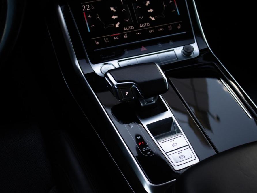 Audi Q8 I (4M) Москва  - изображение 28