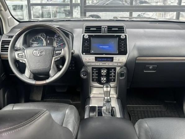 Toyota Land Cruiser Prado 150 Series Рестайлинг 2 с пробегом 2017 года, цена 4 500 000 рублей, 82231 км, внедорожник, Автокод Объявления