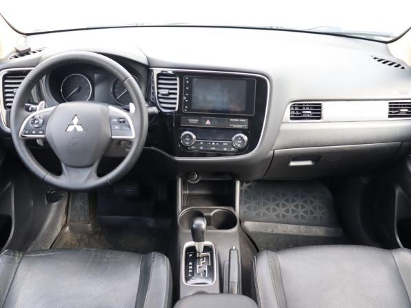 Mitsubishi Outlander III с пробегом 2012 года, цена 930 000 рублей, 337704 км, внедорожник, Автокод Объявления