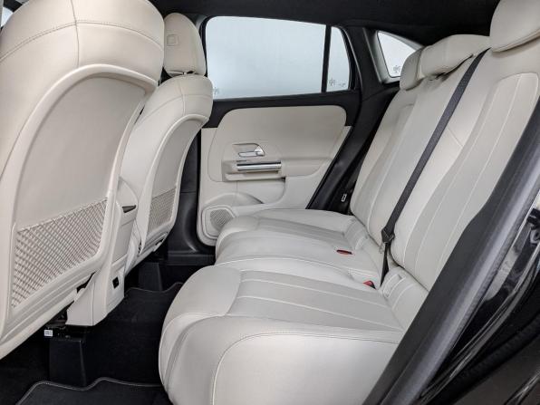 Mercedes-Benz GLA II (H247) с пробегом 2021 года, цена 3 430 000 рублей, 68294 км, внедорожник, Автокод Объявления