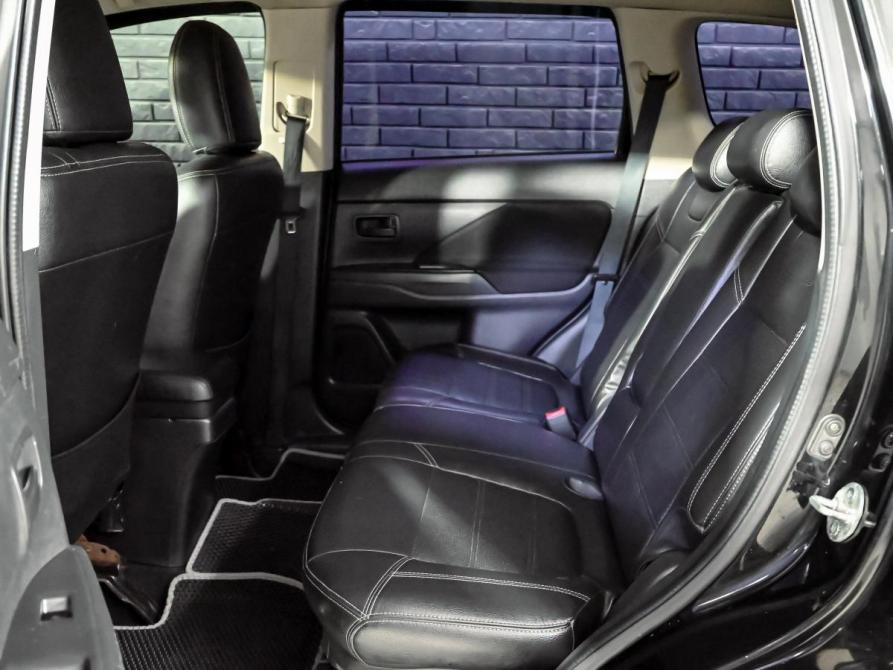 Mitsubishi Outlander III Рестайлинг Екатеринбург  - изображение 18
