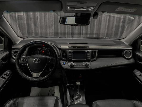 Toyota RAV4 IV (XA40) с пробегом 2013 года, цена 2 350 000 рублей, 106000 км, внедорожник, Автокод Объявления