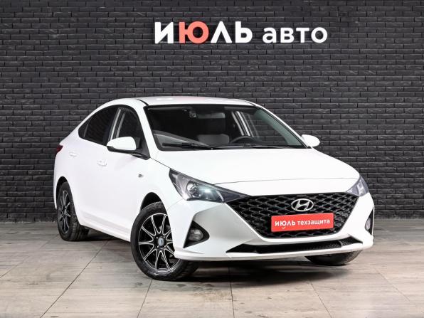 Hyundai Solaris II Рестайлинг с пробегом 2021 года, цена 1 420 000 рублей, 81042 км, седан, Автокод Объявления