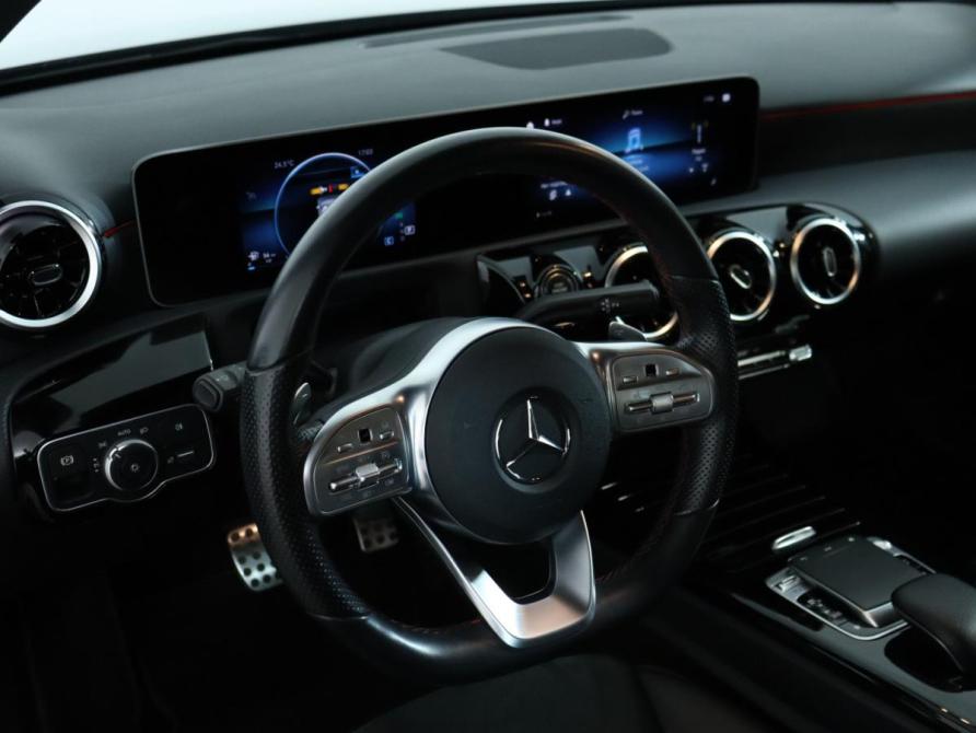 Mercedes-Benz A-Класс IV (W177) Санкт-Петербург  - изображение 14